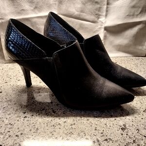 Anne Klein Flex back boots